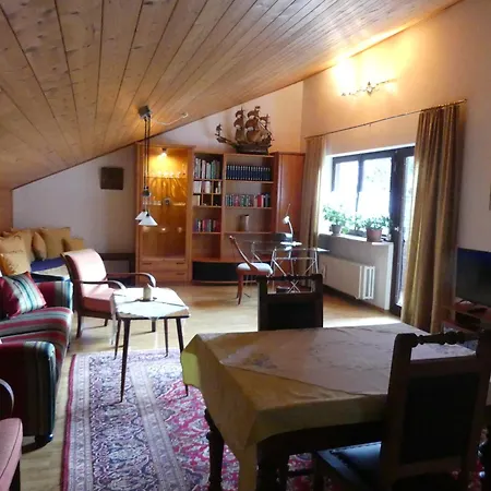 Ferienwohnung Allg. Bergwelt - Das Studio *